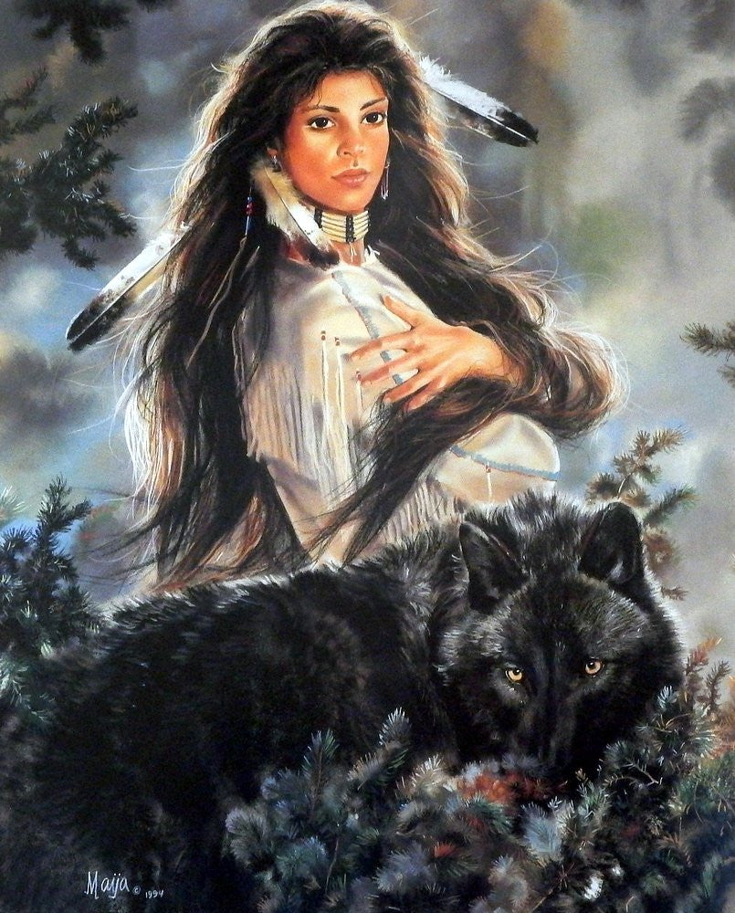 Maija Black Magic